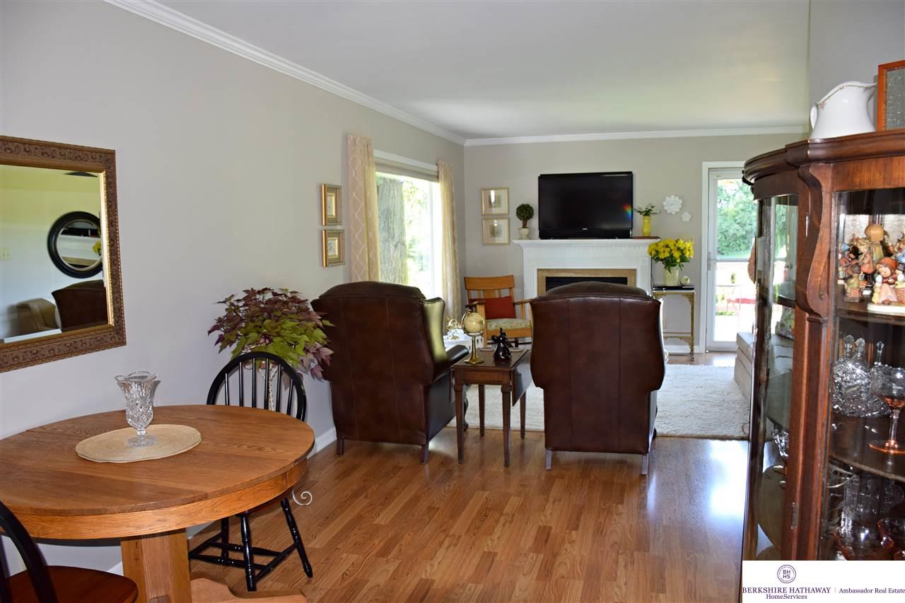22469 Old Lincoln Highway, Crescent, IA 51526