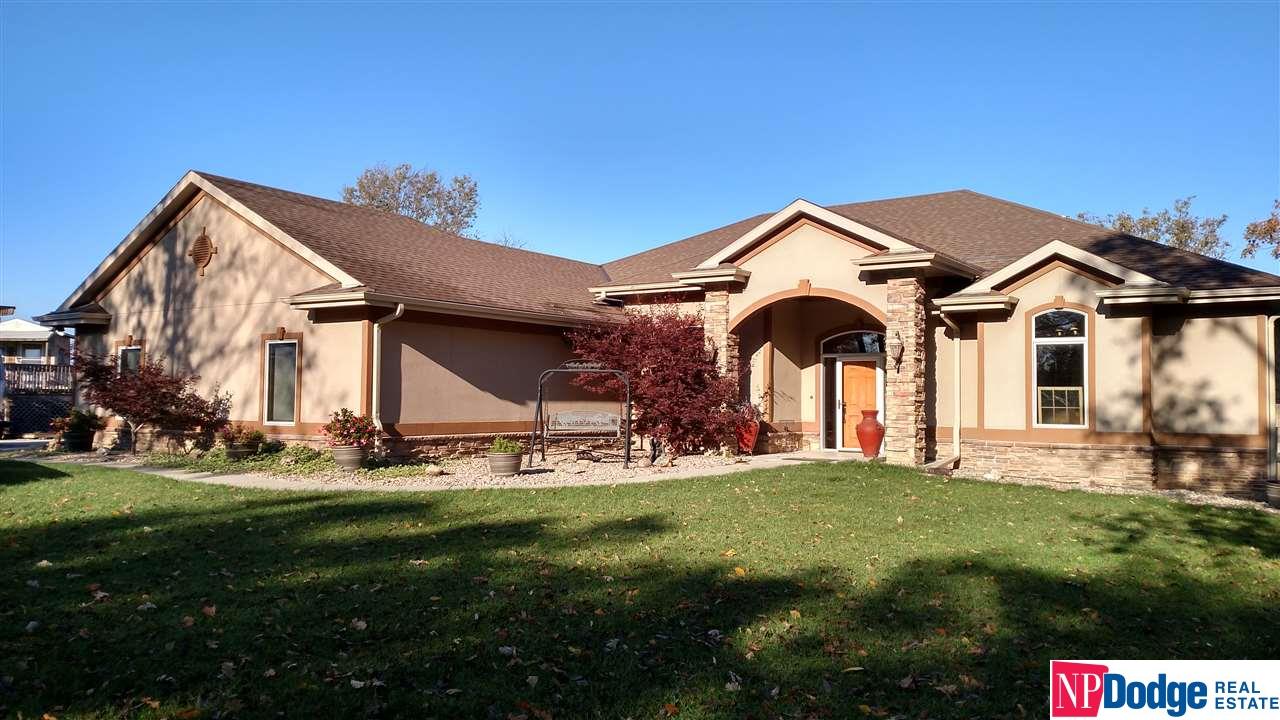 25250 Lookout Lane, Honey Creek, IA 51542