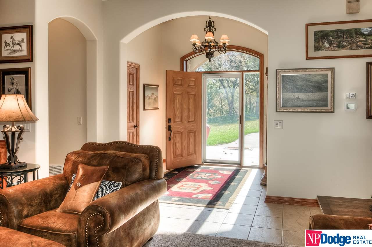 25250 Lookout Lane, Honey Creek, IA 51542