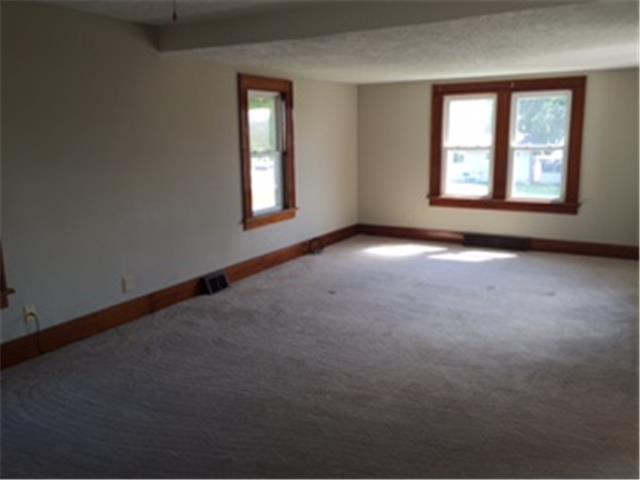 409 Perry StMinden, IA, 51553Pottawattamie County