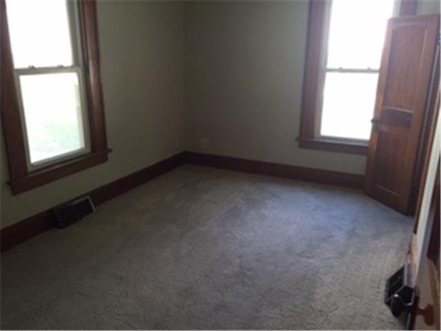 409 Perry StMinden, IA, 51553Pottawattamie County