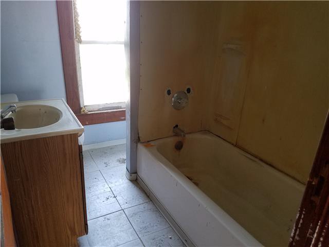 1704 307th AveSidney, IA, 51652Fremont County