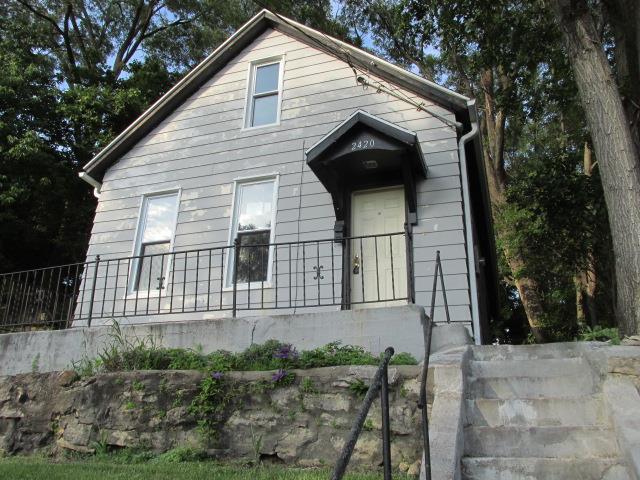 2420 Stafford StDubuque, IA, 52001Dubuque County