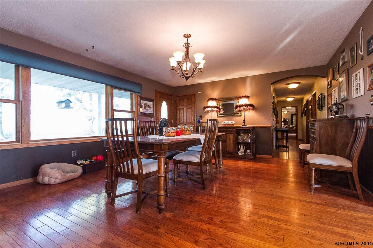 242 McCarthy, Bernard, IA 52033