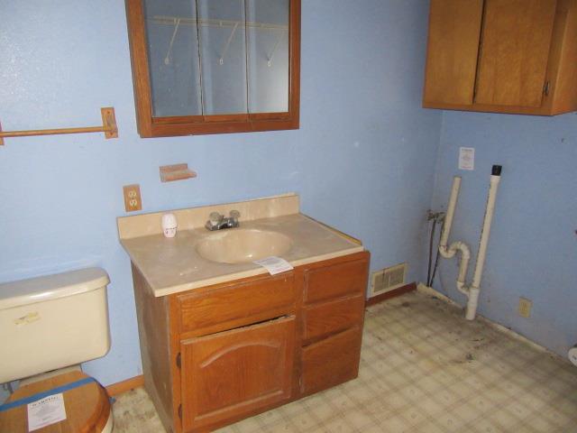 112 S Prospect StMaquoketa, IA, 52060Jackson County