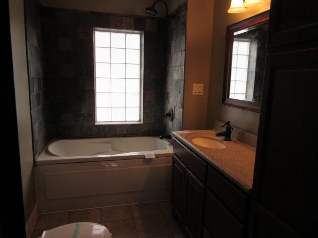 112 S Booth StAnamosa, IA, 52205Jones County