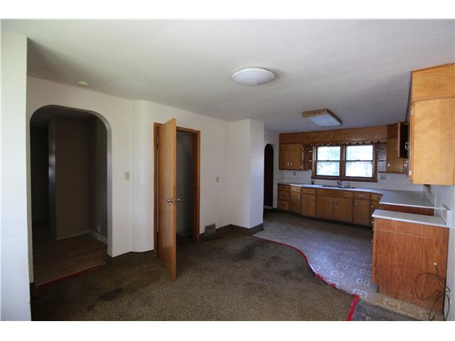 902 8th AveBelle Plaine, IA, 52208Benton County