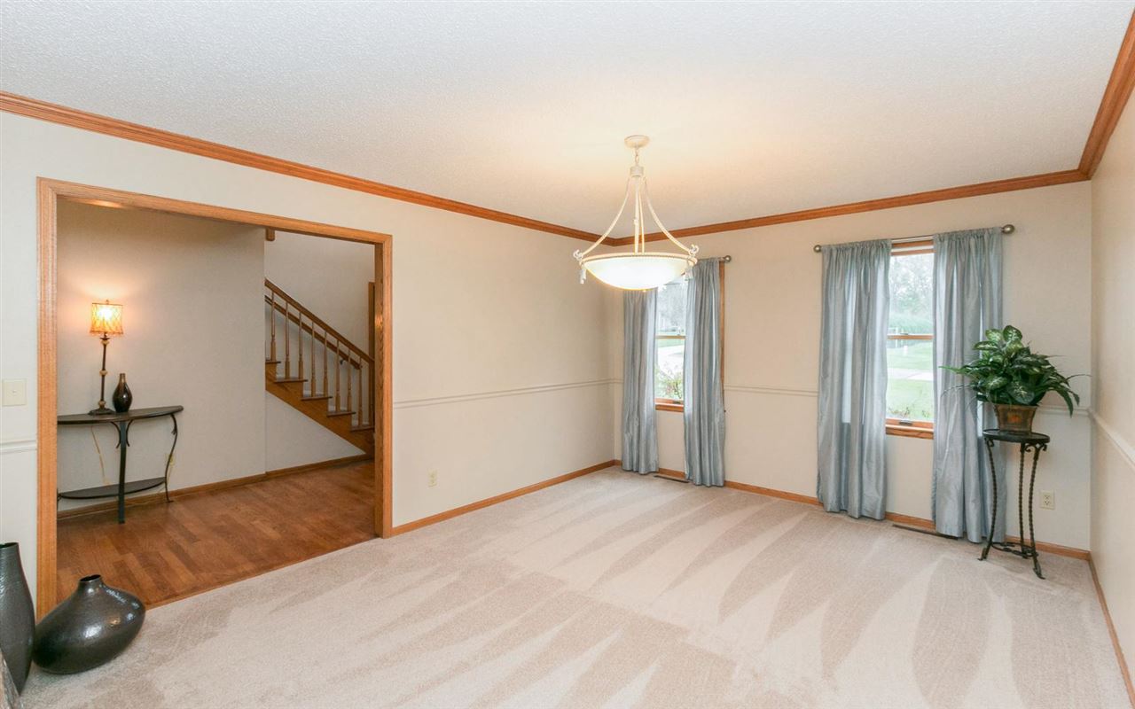 3750Forest Gate Dr NE, Iowa City, IA 52240