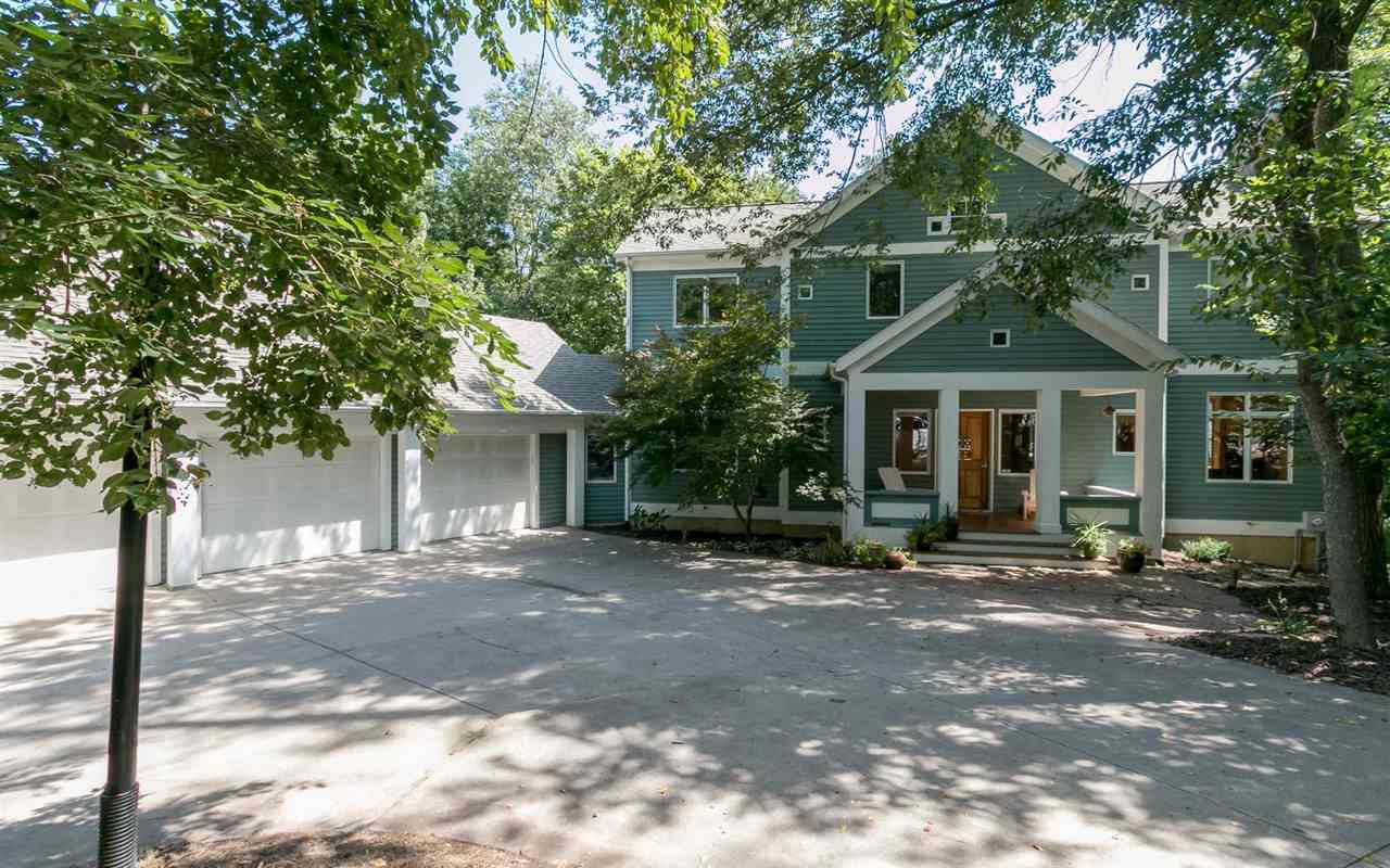 2979Oliver Ln NE, Iowa City, IA 52240