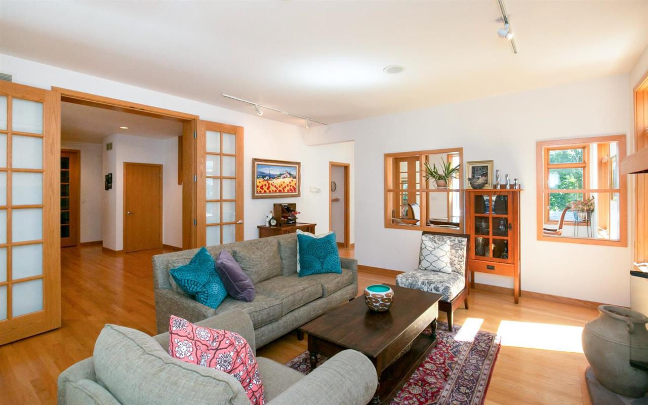 2979Oliver Ln NE, Iowa City, IA 52240