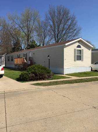 Bon Aire MH Lodge 2801 Hwy 6 E Lot 276Iowa City, IA 52240