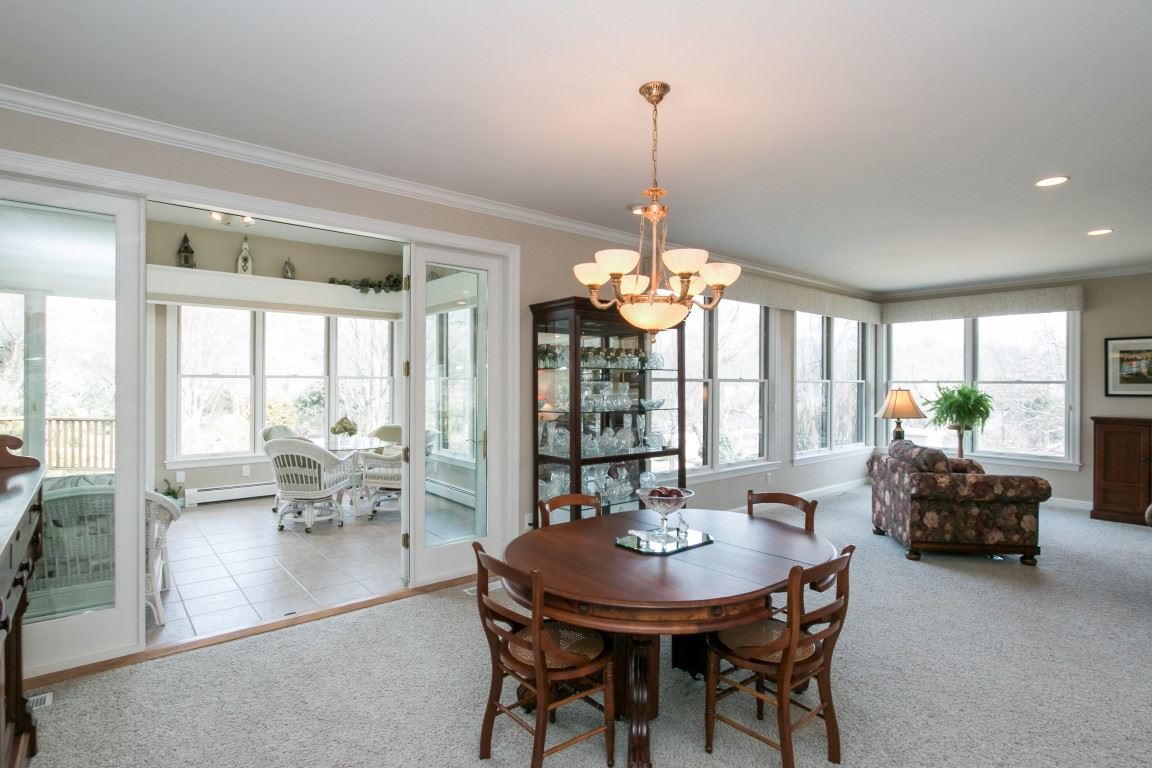 2344 E Washington, Iowa City, IA 52245