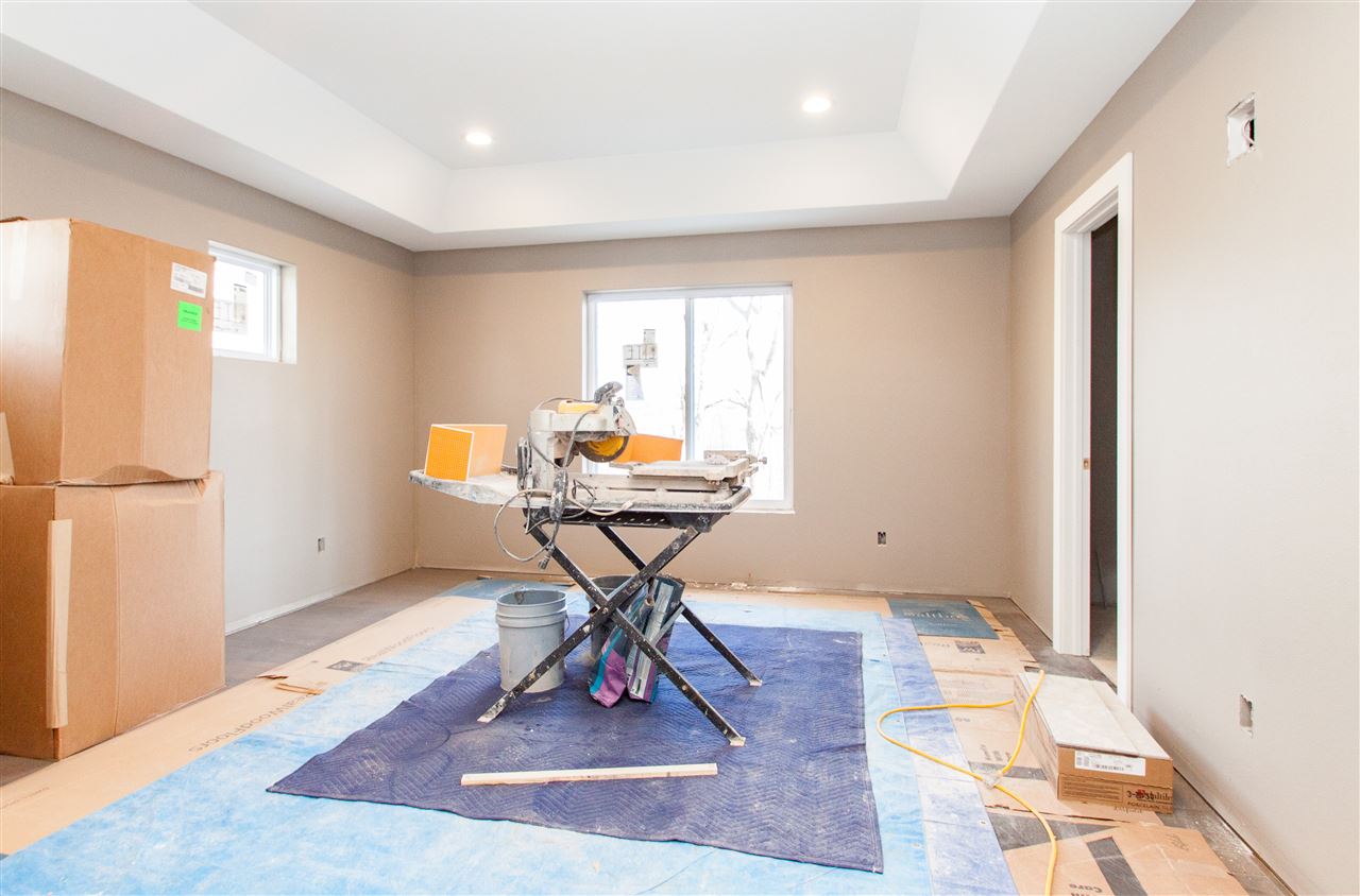 1052Camp Cardinal Rd, Iowa City, IA 52246