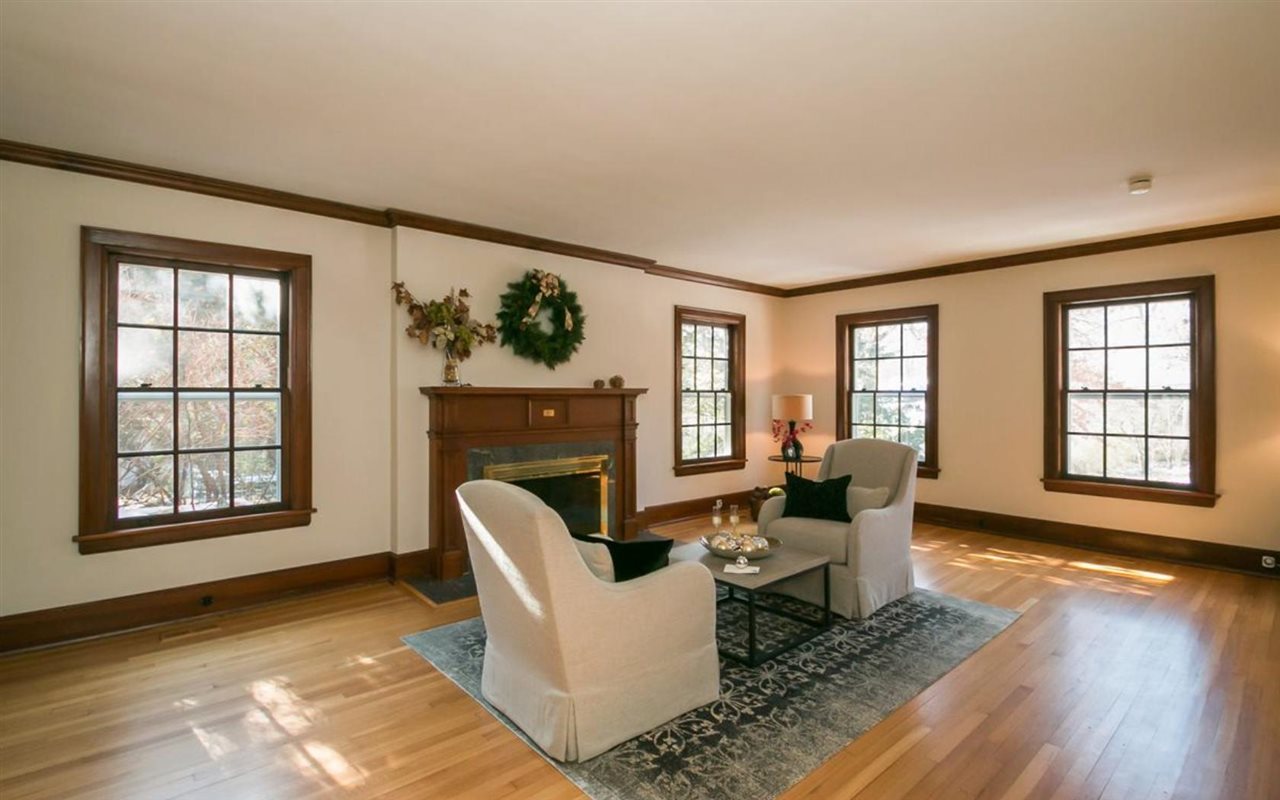 354Lexington Ave, Iowa City, IA 52246