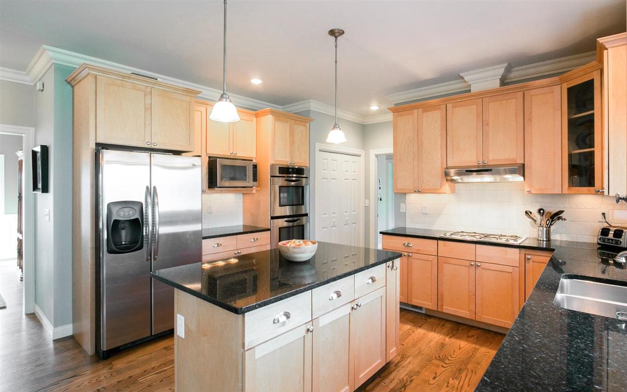 59Crabapple Ct, Iowa City, IA 52246