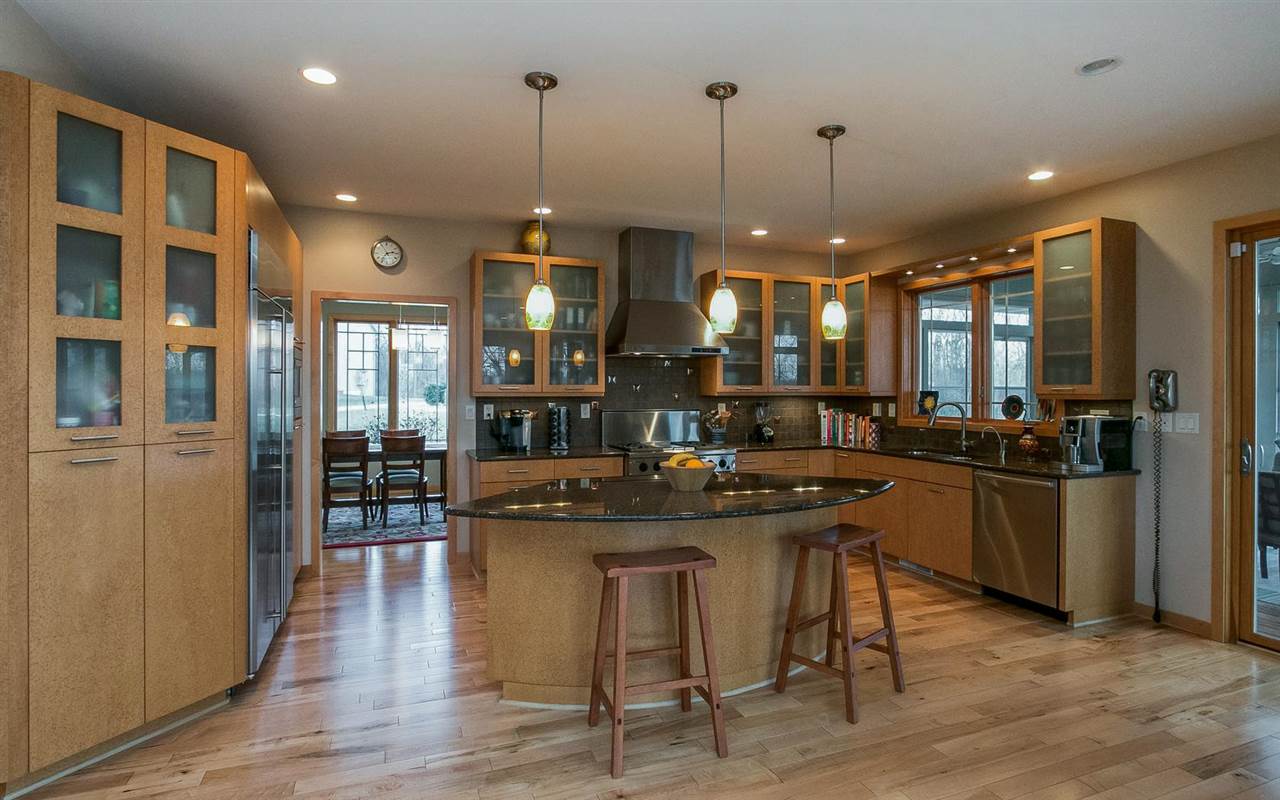 84Crabapple Ct, Iowa City, IA 52246