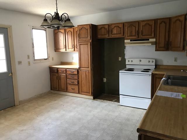 118 E Market StLisbon, IA, 52253Linn County