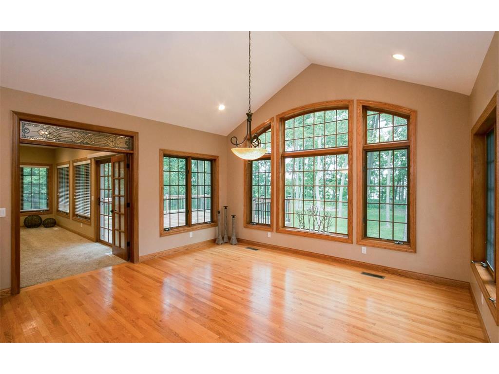 1302 Shamrock Woods, Marion, IA 52302