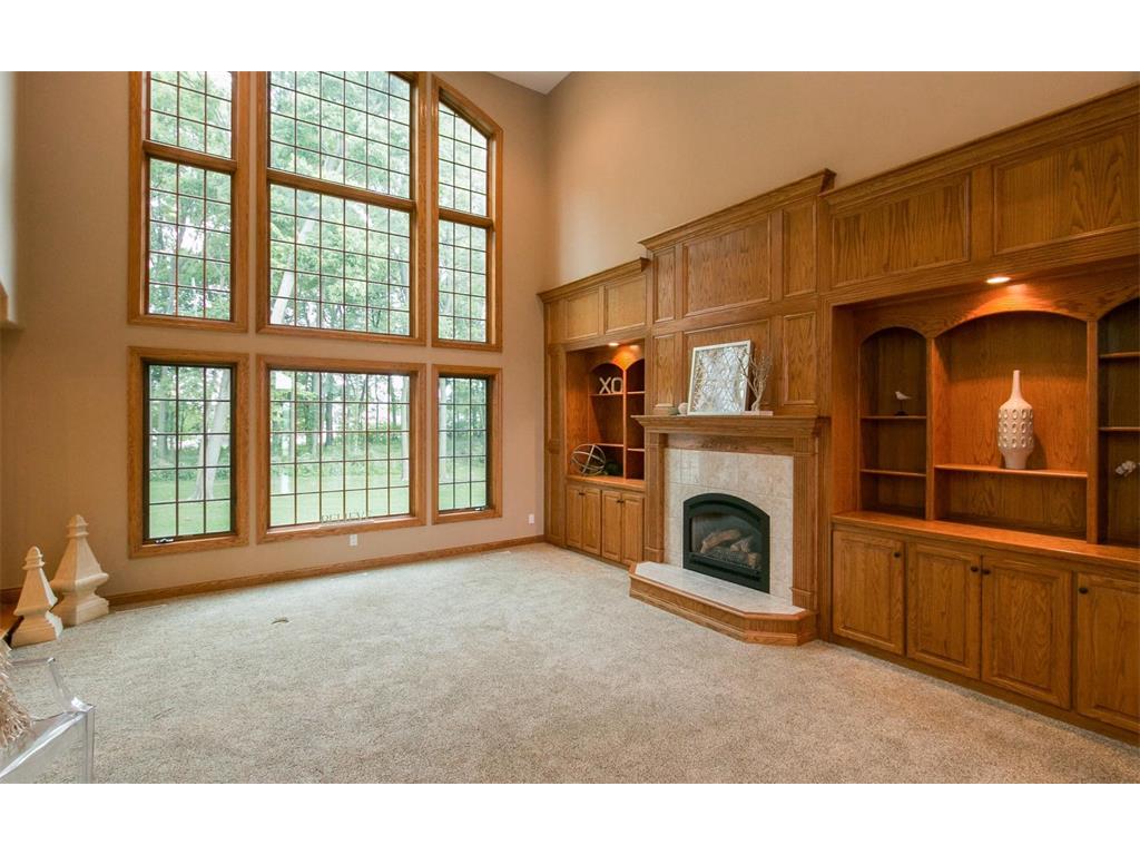 1302 Shamrock Woods, Marion, IA 52302