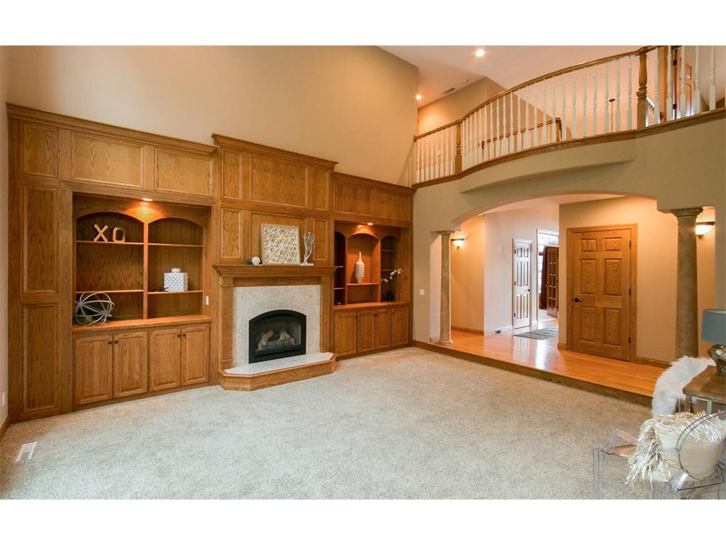 1302 Shamrock Woods, Marion, IA 52302
