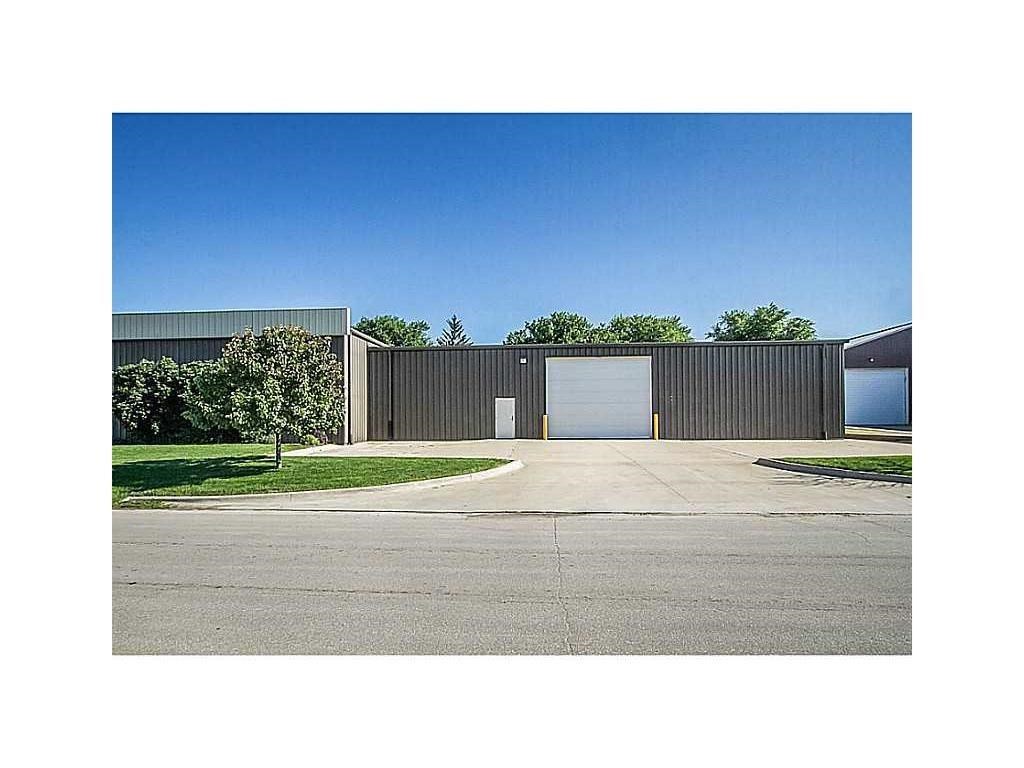 1199 44th Street, Marion, IA 52302