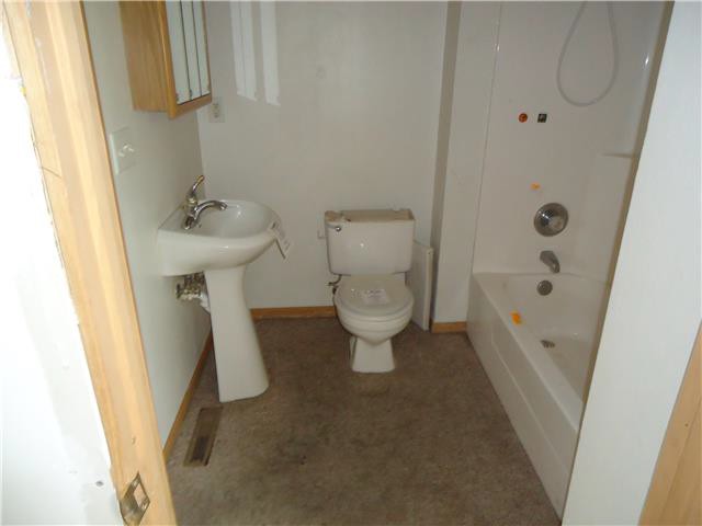 1165 4th AveMarion, IA, 52302Linn County