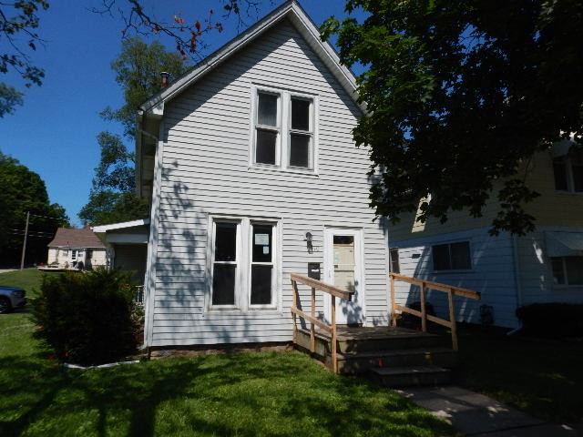 110 11th StMarion, IA, 52302Linn County