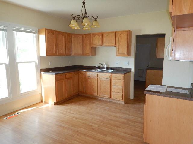 110 11th StMarion, IA, 52302Linn County