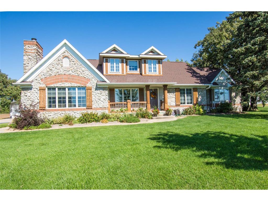 1433 Linn Ridge Road, Mt Vernon, IA 52314