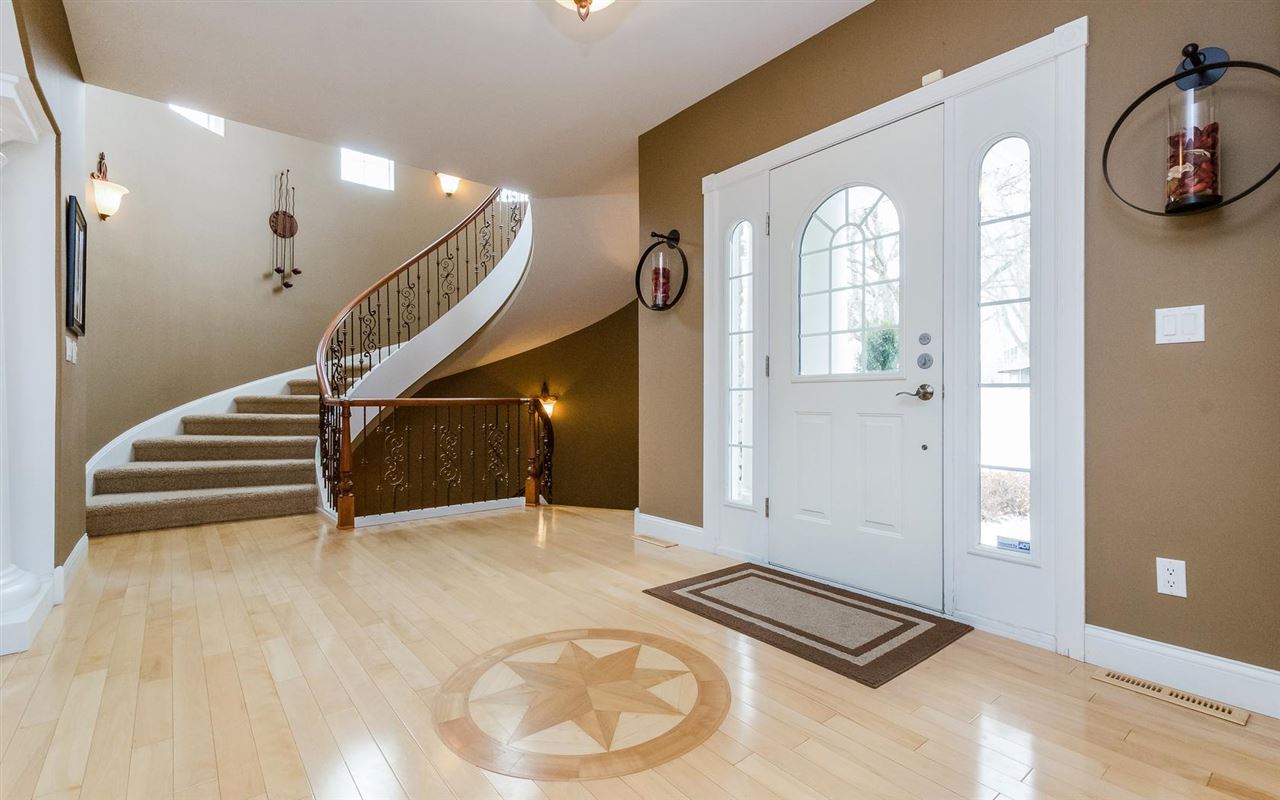 3875Lake Vista Dr. NE, Solon, IA 52333