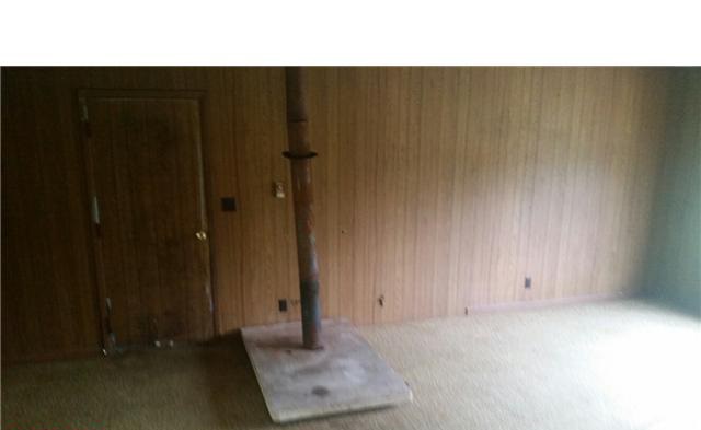 120 Ives StSouth English, IA, 52335Keokuk County