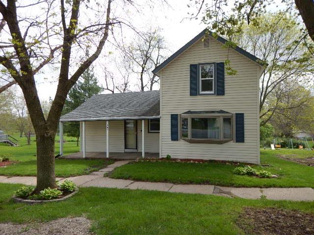 307 Ely StWalker, IA, 52352Linn County