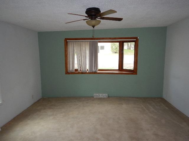 307 Ely StWalker, IA, 52352Linn County