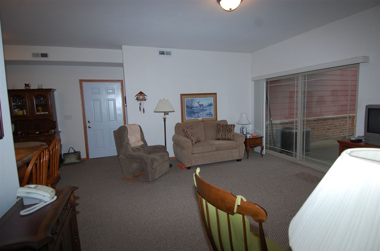 325 & 375 W 18th, Washington, IA 52353