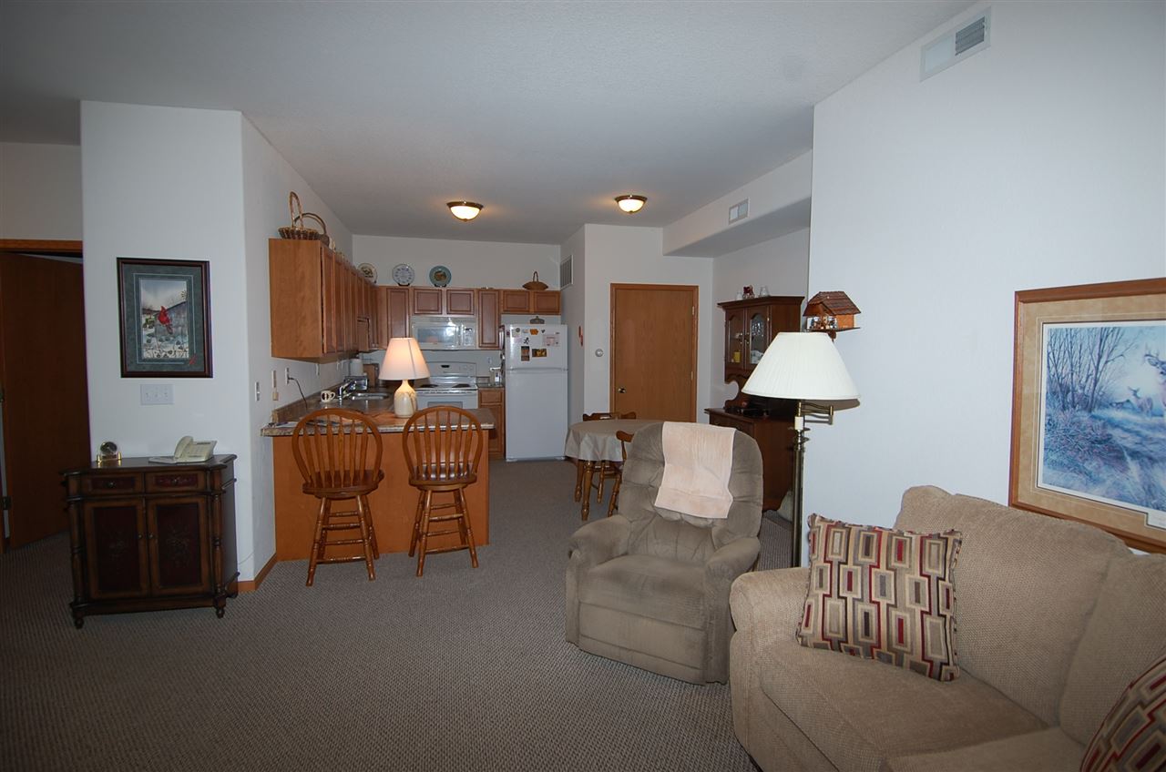 325 & 375 W 18th, Washington, IA 52353