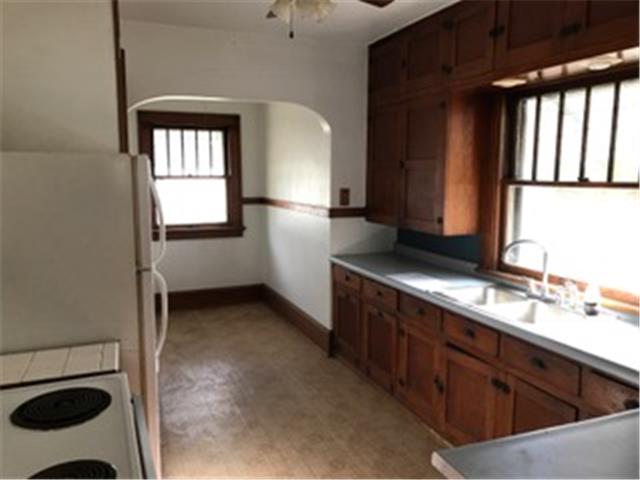 1050 17th St NECedar Rapids, IA, 52402Linn County
