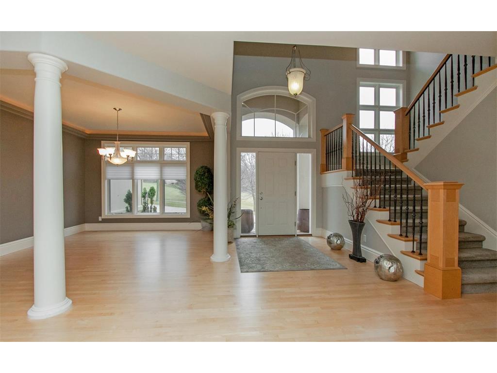 3908 Cedar Bluff Court NE, Cedar Rapids, IA 52402