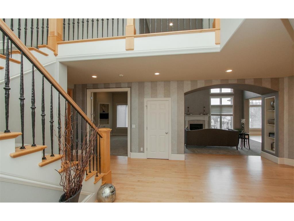 3908 Cedar Bluff Court NE, Cedar Rapids, IA 52402