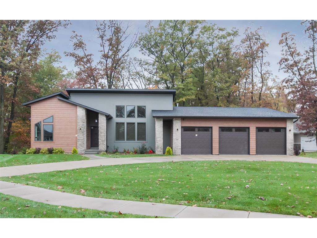 4807 Keystone Ridge SE, Cedar Rapids, IA 52403