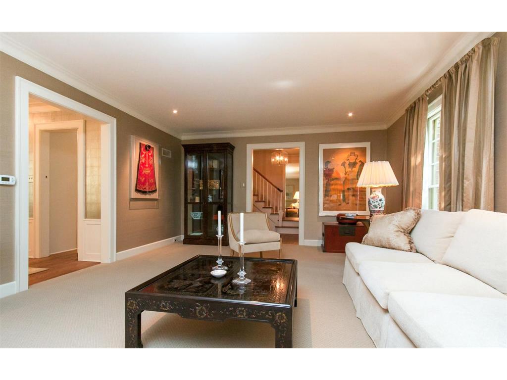 2184 Linden Drive SE, Cedar Rapids, IA 52403
