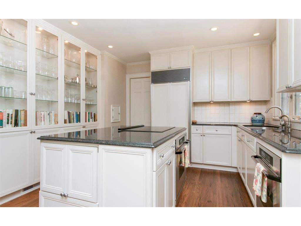 2184 Linden Drive SE, Cedar Rapids, IA 52403