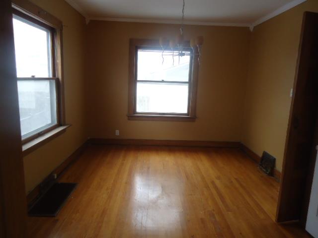 370 18th St SECedar Rapids, IA, 52403Linn County