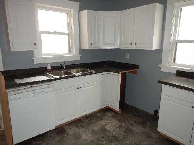 390 17th St SECedar Rapids, IA, 52403Linn County