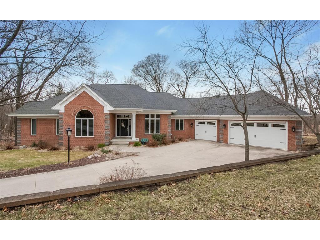 5182 Winter Court NE, Cedar Rapids, IA 52411