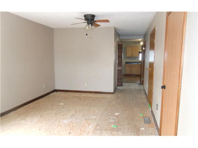 2214 W 2nd StOttumwa, IA, 52501Wapello County