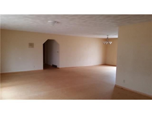 106 S Farmer StBrighton, IA, 52540Washington County