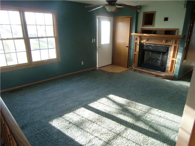 806 S M StOskaloosa, IA, 52577Mahaska County