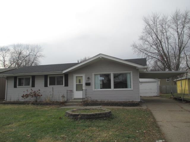 2618 Crestview DrBettendorf, IA, 52722Scott County