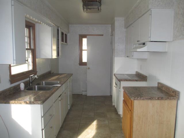 2618 Crestview DrBettendorf, IA, 52722Scott County