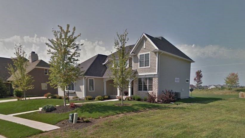 6536BLACKBERRY Lane, Bettendorf, IA 52722